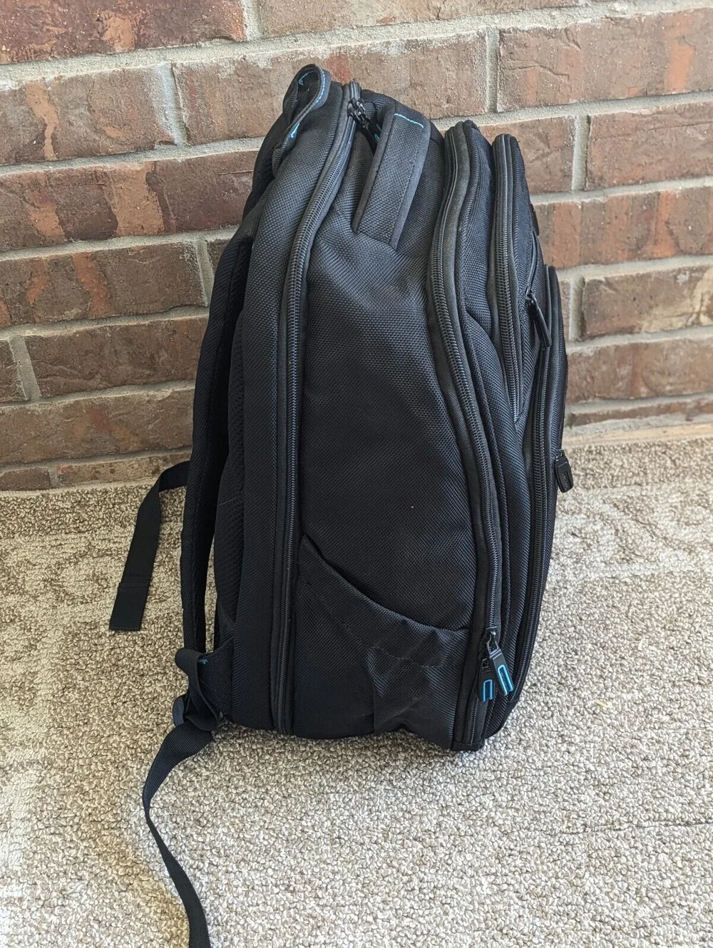 Samsonite Novex Perfect Fit Laptop Backpack Black Business Travel Tech Bag Case